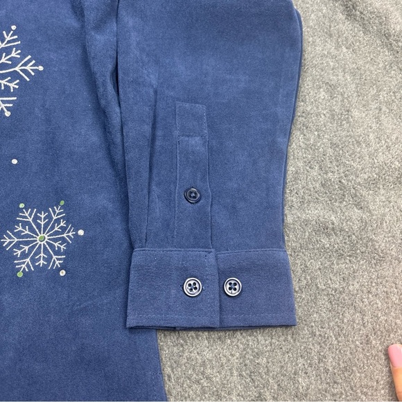 Quacker Factory Faux Suede Snowflake Winter/ Christmas Blue Button Up Womens MD - Picture 5 of 8